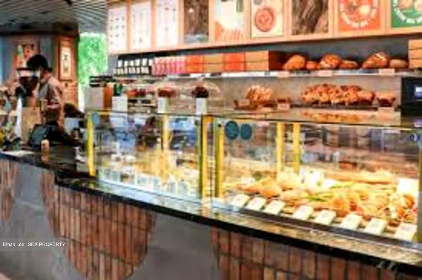 Tanah Merah MRT (D16), Retail #540169531